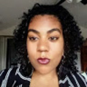 Meet your Posher, Esperanza